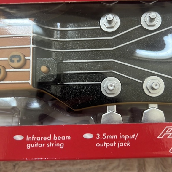 Air Guitar by Totes - With Lights Infrared Guitar String lights up when played - Picture 7 of 16